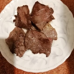 牛肉ハーブソルト焼き